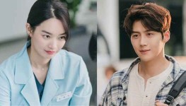 Drama Korea Hometown Cha Cha Cha Episode 12 Sub Indo, Du Sik memeberikan hadiah pada Hye Jin