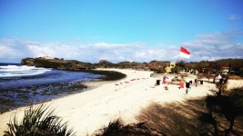 Pantai Slili Destinasi Wisata Pasir Putih di Gunung Kidul