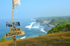 Pesona Keindahan Pantai dari Puncak Kosakara Gunung Kidul