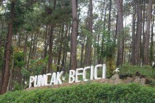 Tempat Wisata Keindahan Alam Puncak Becici Jogja