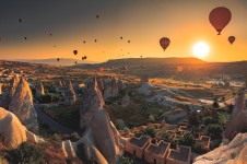 Cappadocia, Impian Kinan di Serial “Layangan Putus”