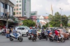 Teknik Berkendara untuk Menghemat Bensin