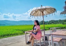 Geblek Menoreh View, Santap Makanan di Pinggir Sawah