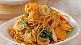 Memasak Sendiri Mie Goreng Seafood di Rumah, Ini Resepnya