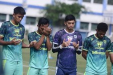 Persib Ikut Berduka, Pemain Gunakan Pita Hitam di Lengan Saat Berlatih