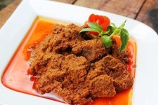 Resep Daging Qurban: Rendang Sapi Empuk dan Lezat