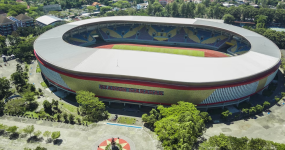 Begini Kondisi Rumput Stadion Manahan Setelah Dipakai Konser Dewa 19