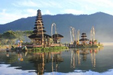 Lima Pura di Bali yang Menjadi Destinasi Wisata Populer