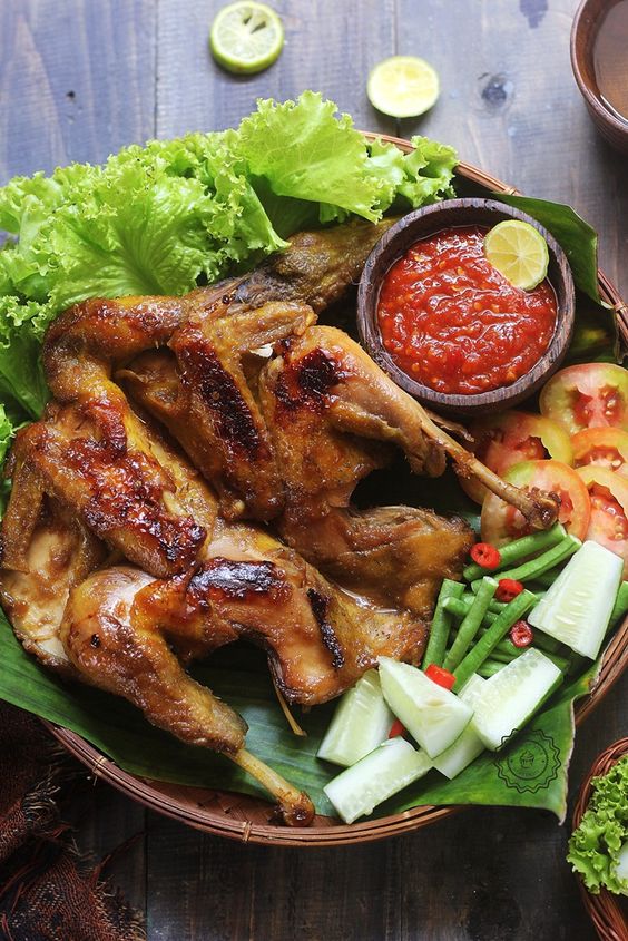 Resep Makanan Cara Membuat Ayam Bekakak Khas Sunda ala Rumahan