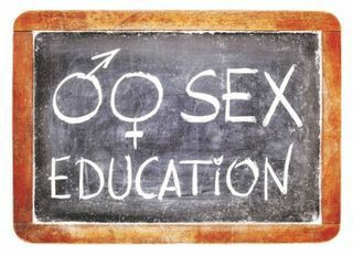 Pentingnya Edukasi Seks Sejak Dini, Begini Cara Yuni Shara Memberikan Edukasi Seks Kepada Anak