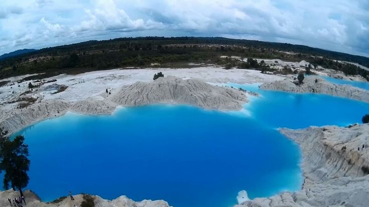 Berwisata ke Danau Kaolin Belitung yang Tidak Kalah Indah Dengan Pamukkale Turki