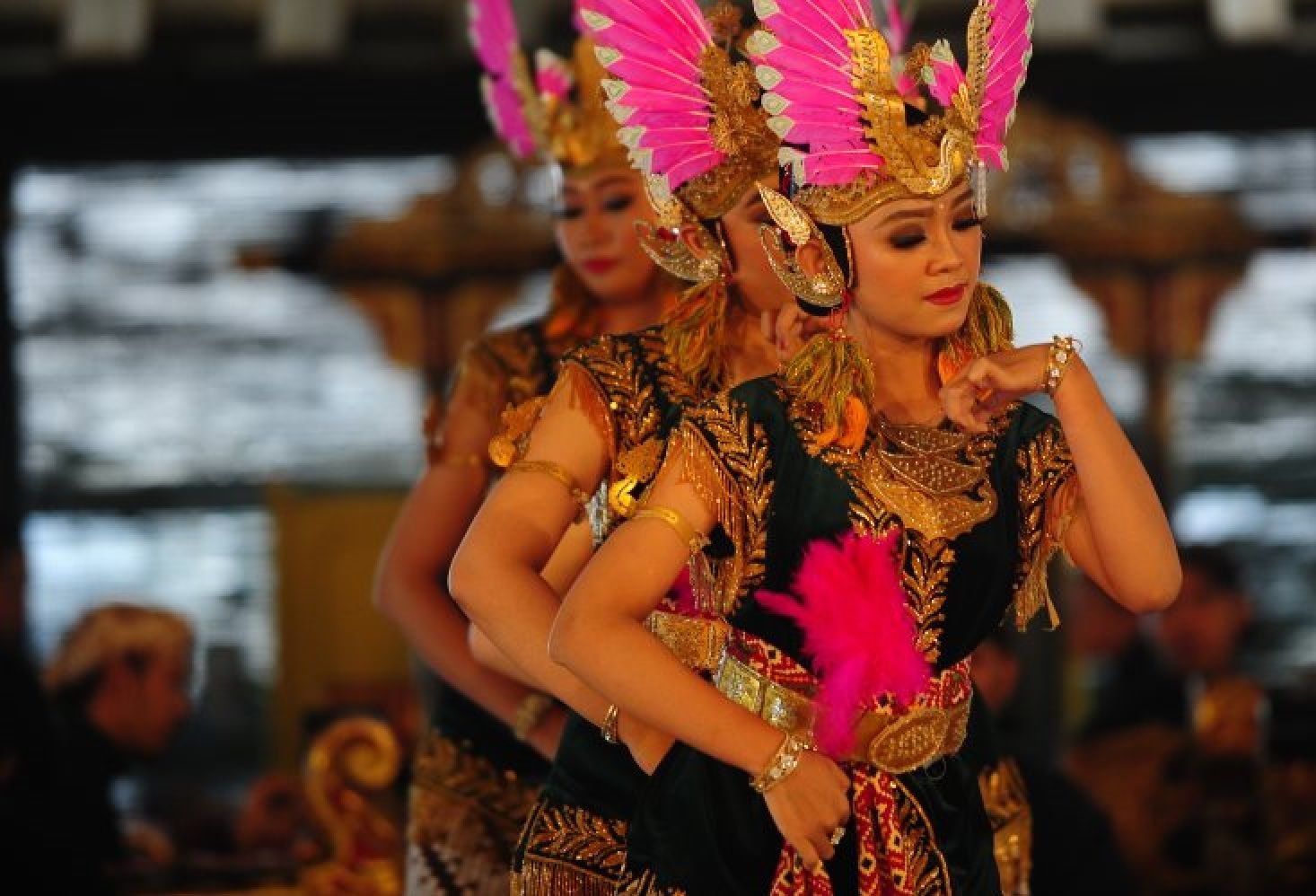 Tarian Jawa Klasik Yogyakarta Sebagai Penyambutan Tamu Kehormatan Kraton