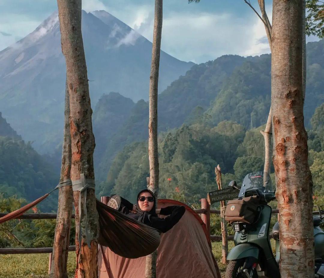 Nawang Jagad, Lokasi Bersantai Sambil Memandang Gunung Merapi