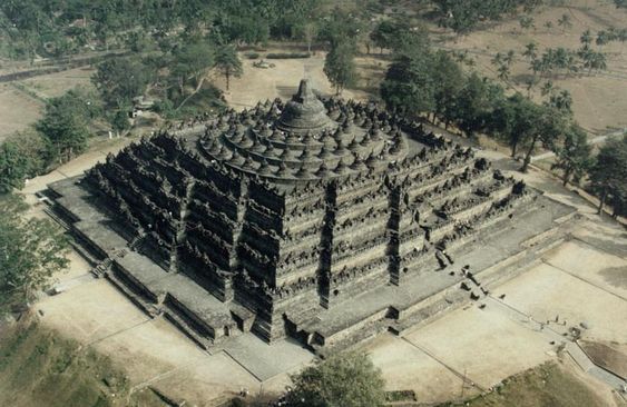Sejarah Candi Budha di Borobudur